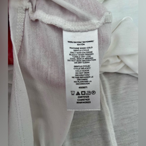 Loft Women’s Top - Picture 2 of 7